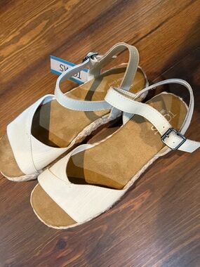 TOMS Women’s Cream Espadrille Ankle-Strap Sandals